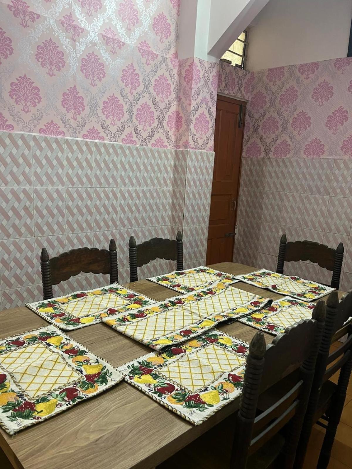 Amazing Homestay Guwahati Exteriör bild