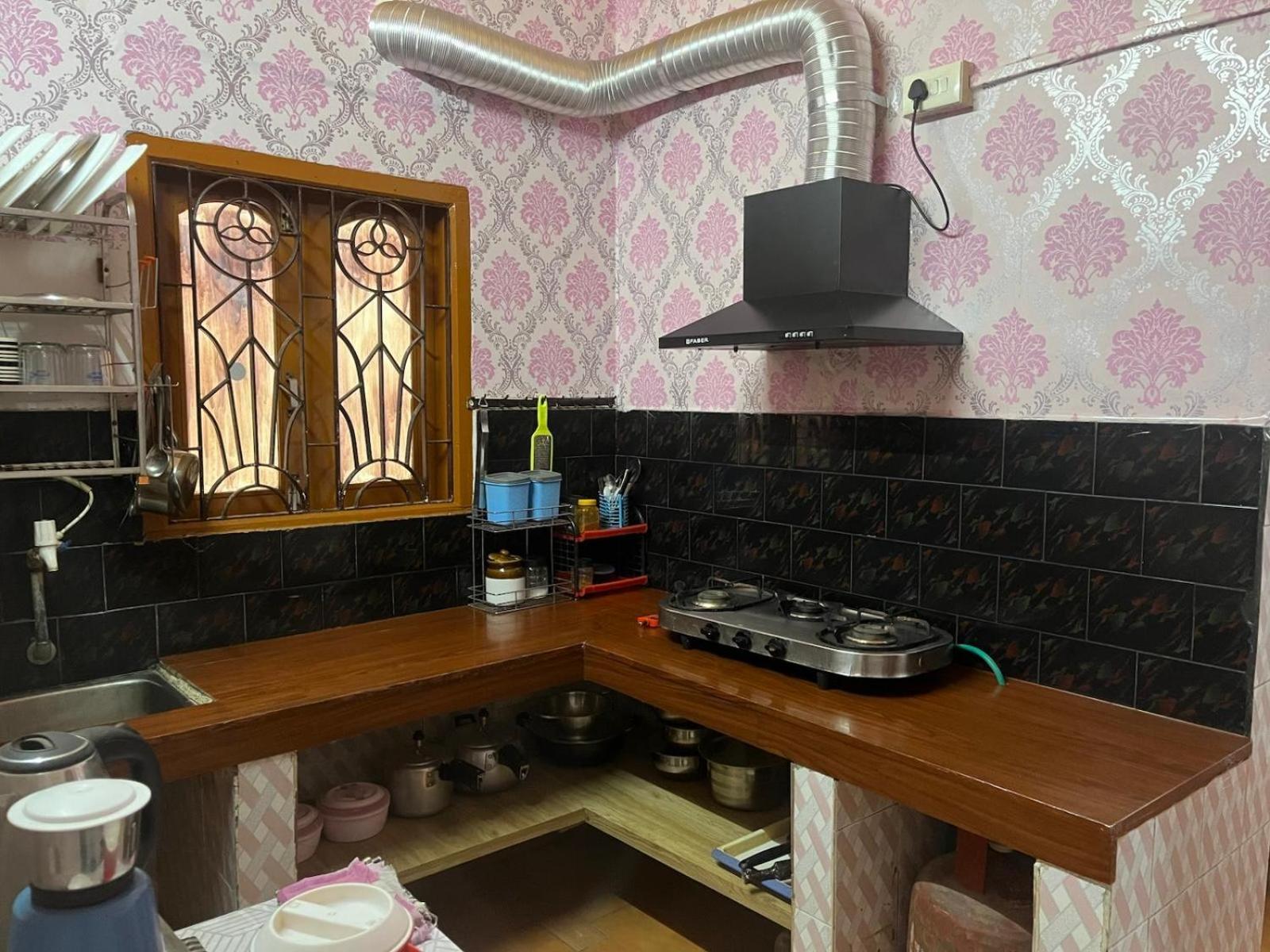 Amazing Homestay Guwahati Exteriör bild